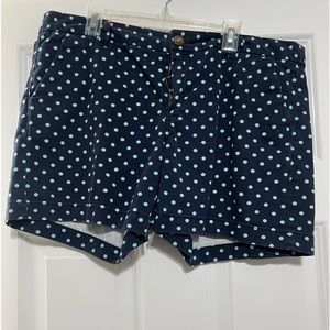 Merona Navy and Teal polka dot shorts! Size 10! Cute shorts for any occasion!